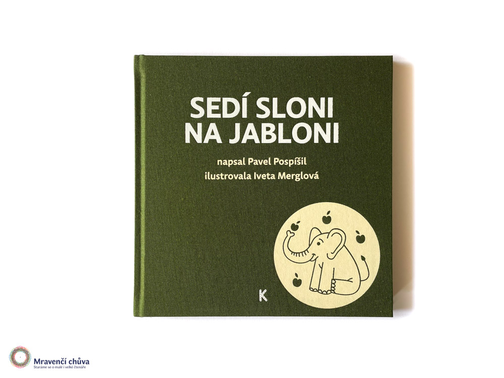 Sedí sloni na jabloni 